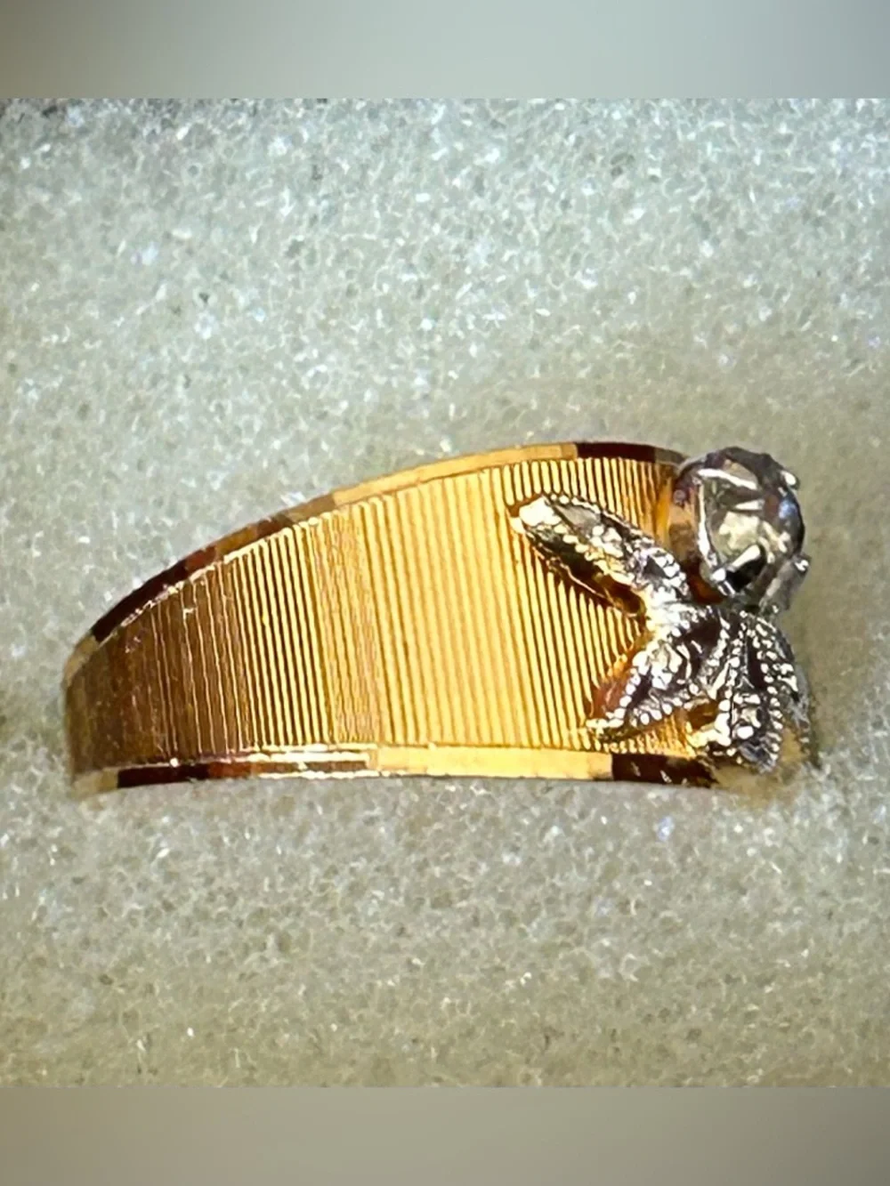 Vintage Uncas Gold Plated Ring - Picture 5 of 9
